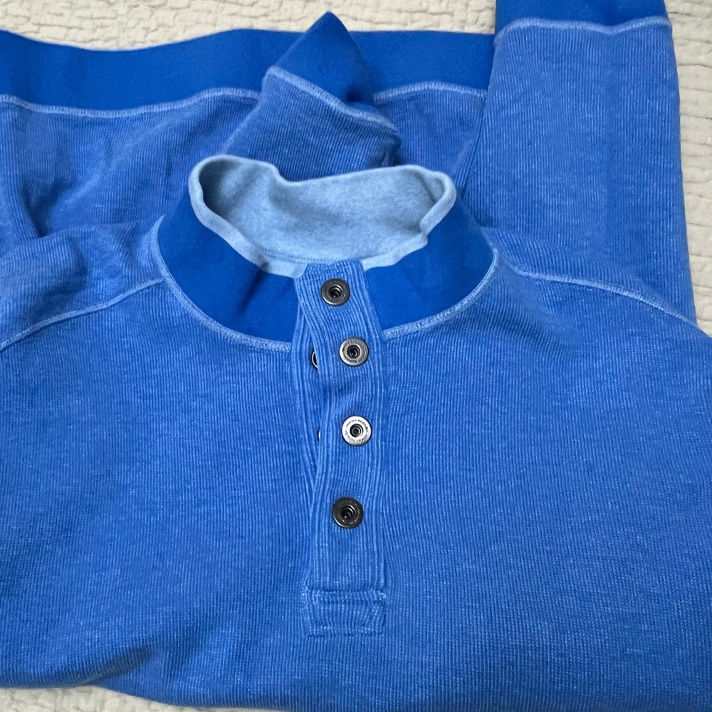 Tommy Bahama Flipshore reversible pullover blue sz L NWT